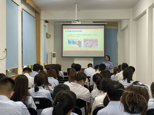 鄭州城市一卡通有限責(zé)任公司開展夏季職業(yè)病...